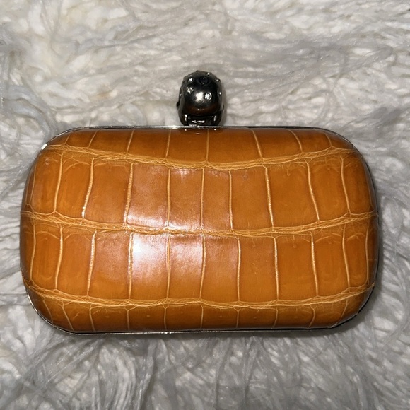 Eileen Kramer McQueen Skull Box Alligator Clutch $1295 - Picture 2 of 5